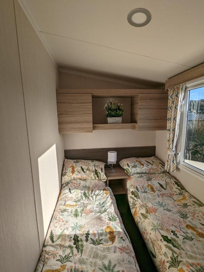 فندق Sleeps 6 Modern And Bright Caravan Littlesea Haven ويموث المظهر الخارجي الصورة